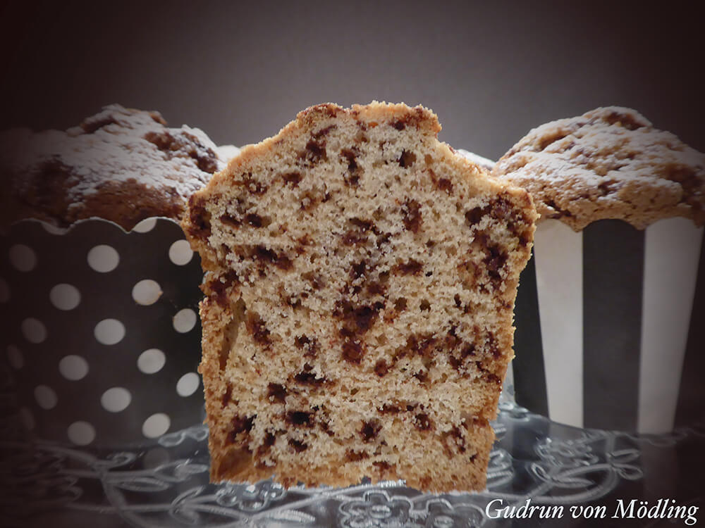 Muffins mit Eierlikör und Schokostückchen – Gudrun von Mödling