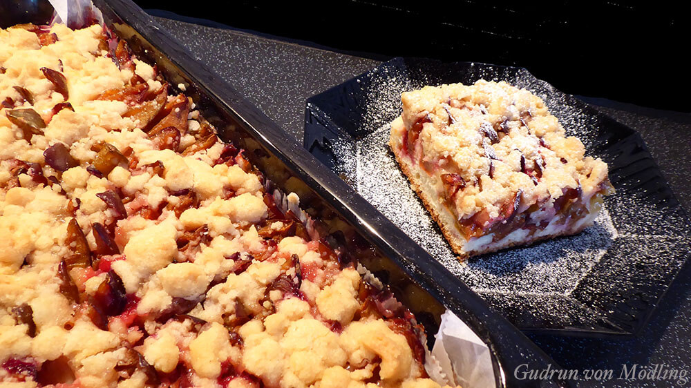 Zwetschgenfleck mit Germteig und Streusel