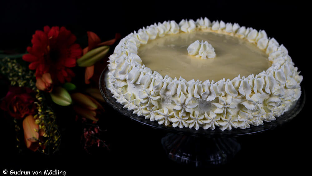 Mohntorte mit Eierlikörcreme