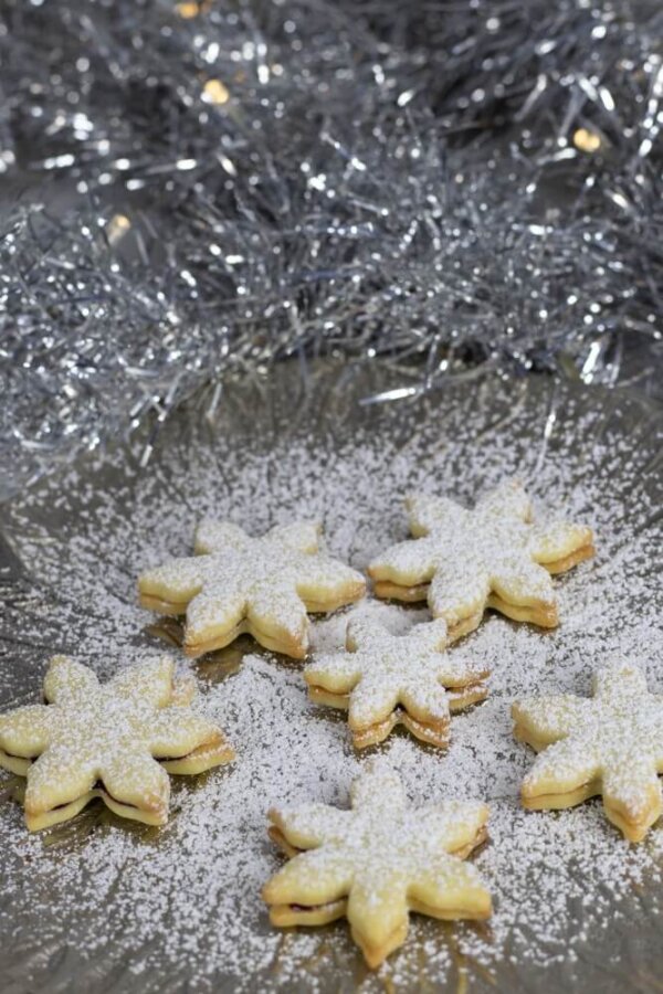 Buch Nr. 2: “Himmlisch einfach – einfach himmlisch” – Kekse backen mit Gudrun von Mödling