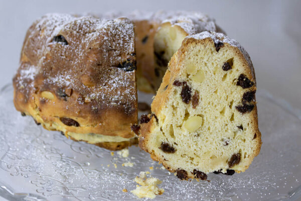 Buch Nr. 3: “Himmlisch einfach – einfach himmlisch” – Gugelhupf backen mit Gudrun von Mödling